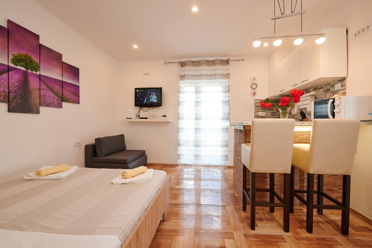 Apartments Lucija Trogir Zewnętrze zdjęcie