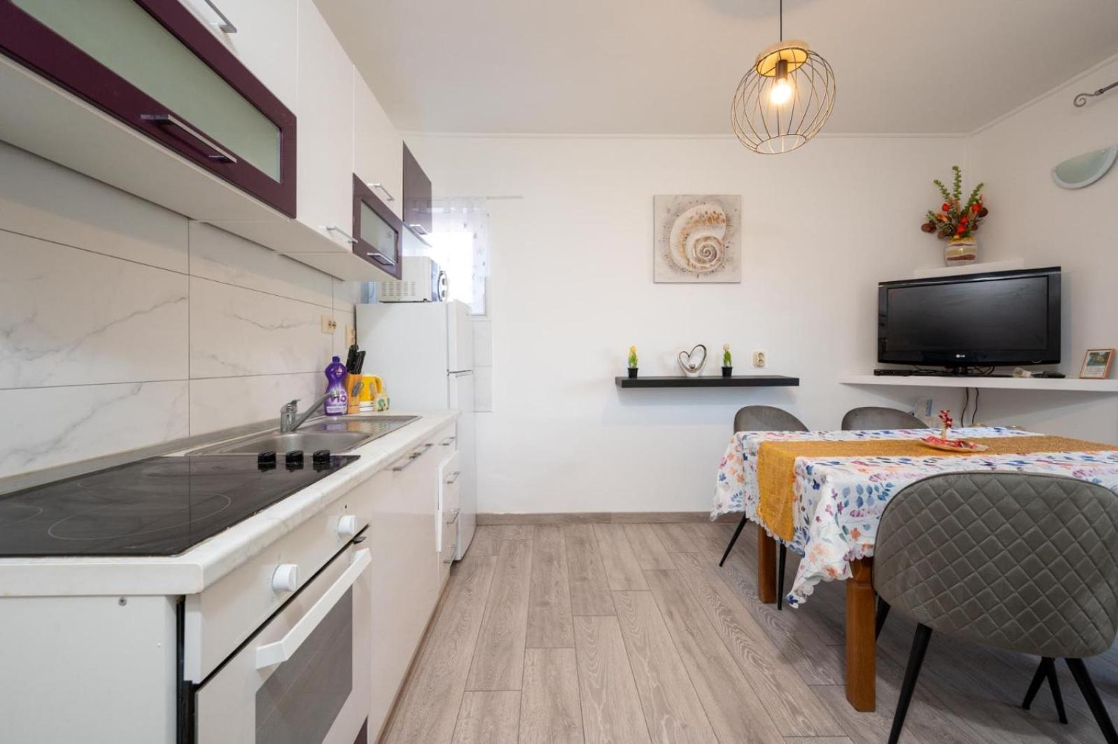 Apartments Lucija Trogir Zewnętrze zdjęcie