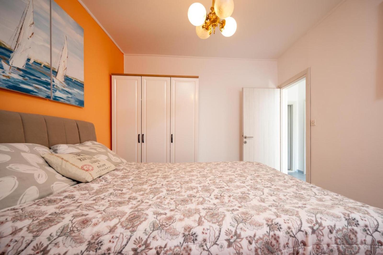 Apartments Lucija Trogir Zewnętrze zdjęcie