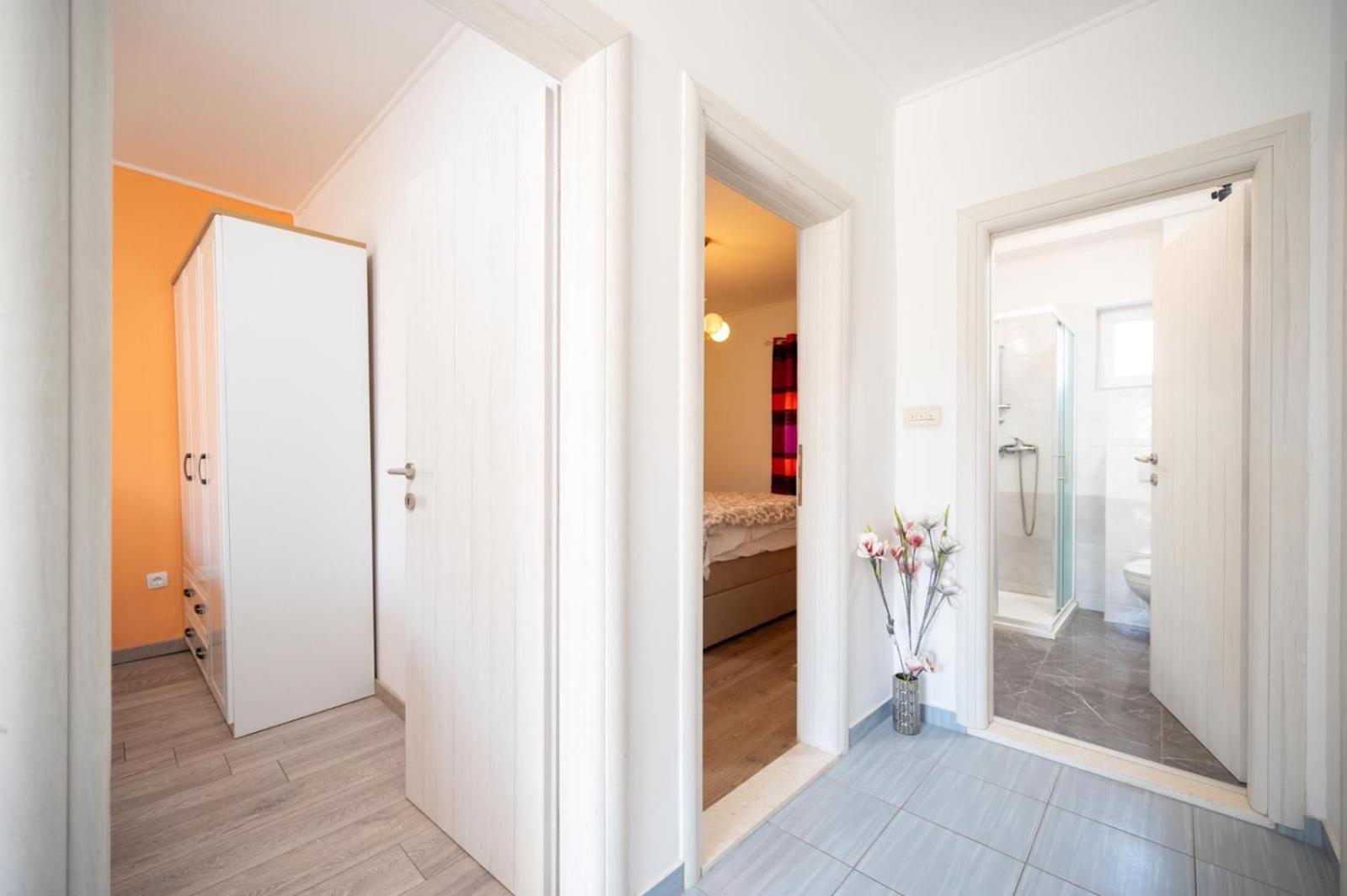 Apartments Lucija Trogir Zewnętrze zdjęcie